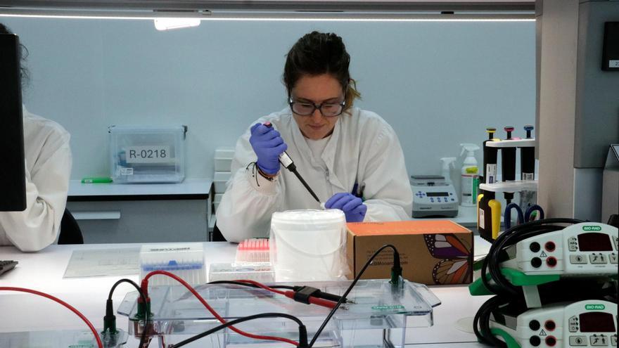 Europa dona llum verda a Hipra per la fabricació de la vacuna adaptada contra una de les variants de la Covid