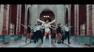 Melody en el Casino de Murcia: así fue la visita de la aspirante española a Eurovisión