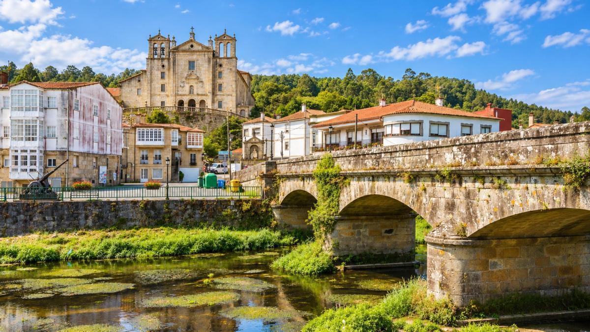 Una feria semanal que se celebra en uno de los pueblos más encantadores de Galicia.