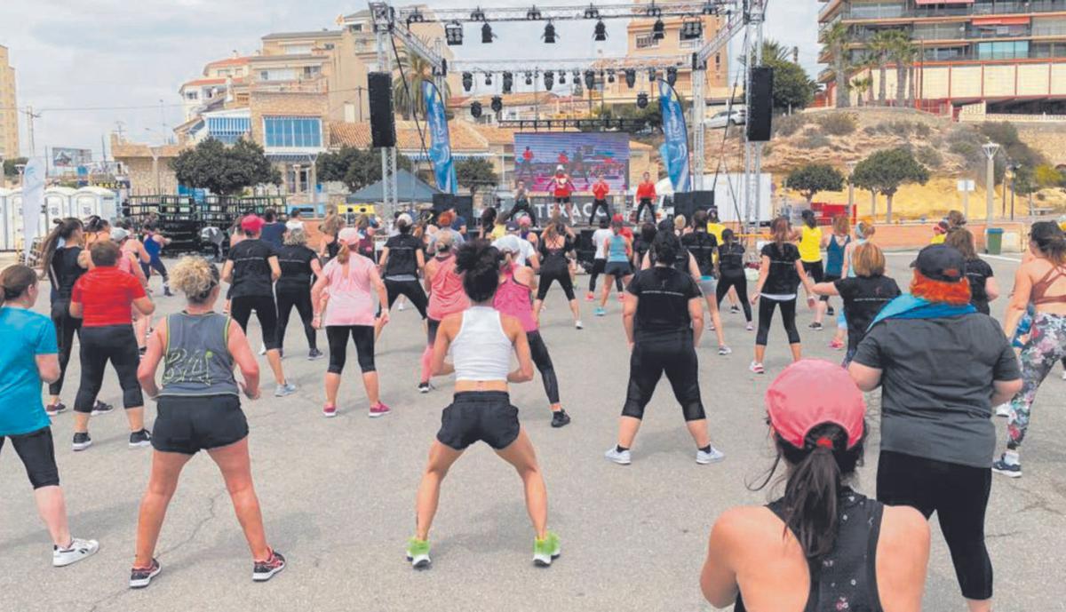 «El Campello Fitness» logra este año un éxito sin precedentes al registrar más de 2.000 participantes