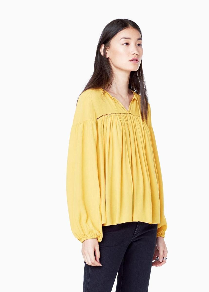 Rebajas Mango 2016, blusa detalle calado (19,99€)