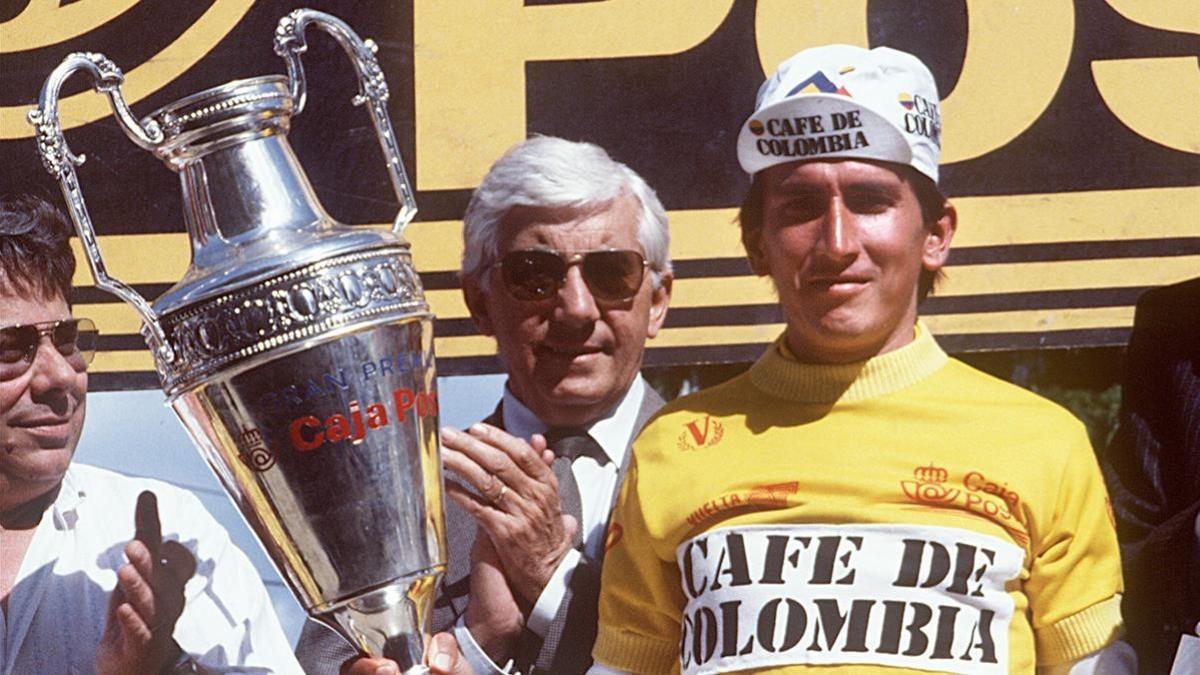 Lucho Herrera, en Madrid, cuando se proclamó campeón de la Vuelta a España, en 1987.