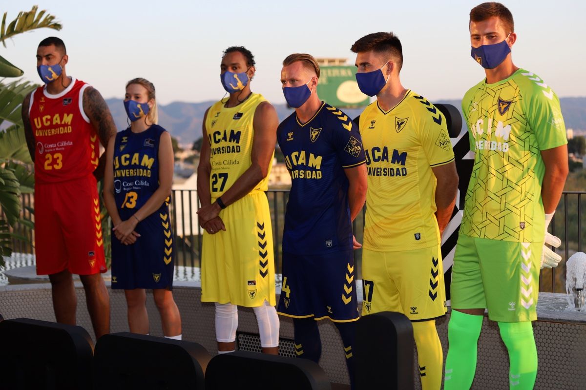 Los equipos de la UCAM presentan sus nuevas equipaciones