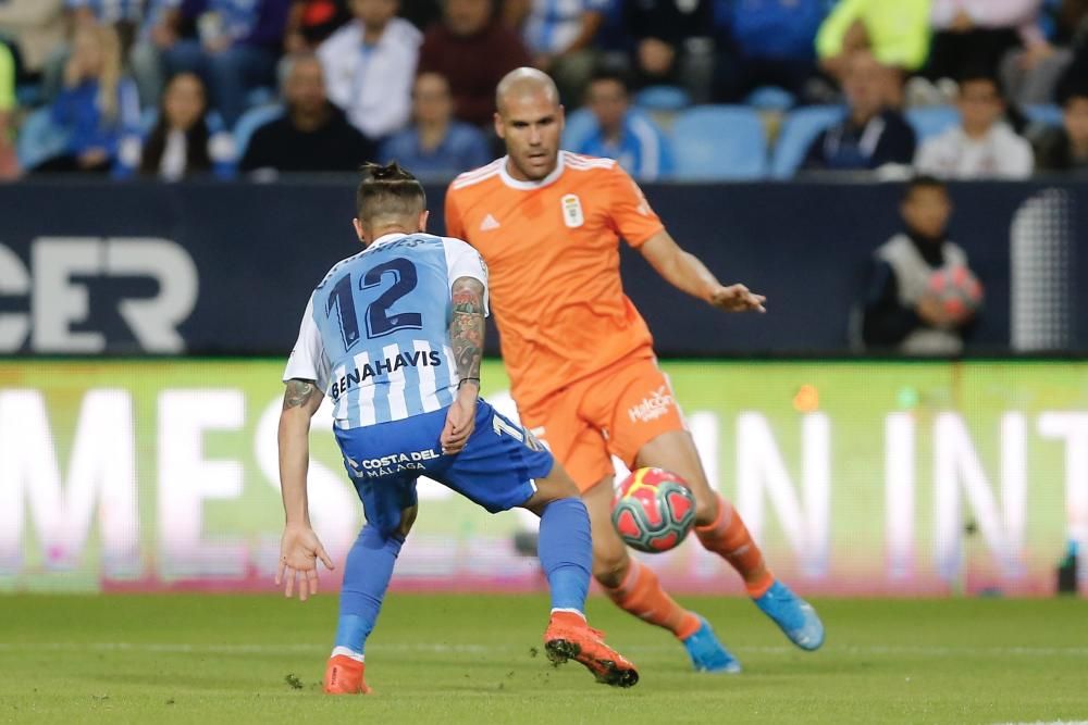 El partido entre el Málaga y el Oviedo, en imágenes