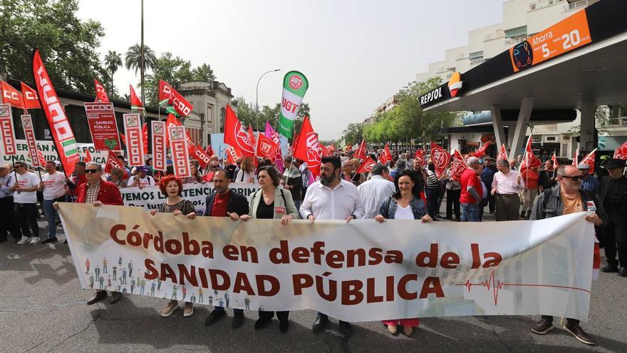 La Marea Blanca se manifiesta en Córdoba reclamando un impulso a la sanidad pública