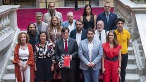 Catalunya aprova els pressupostos tres anys després i Illa impulsa la legislatura