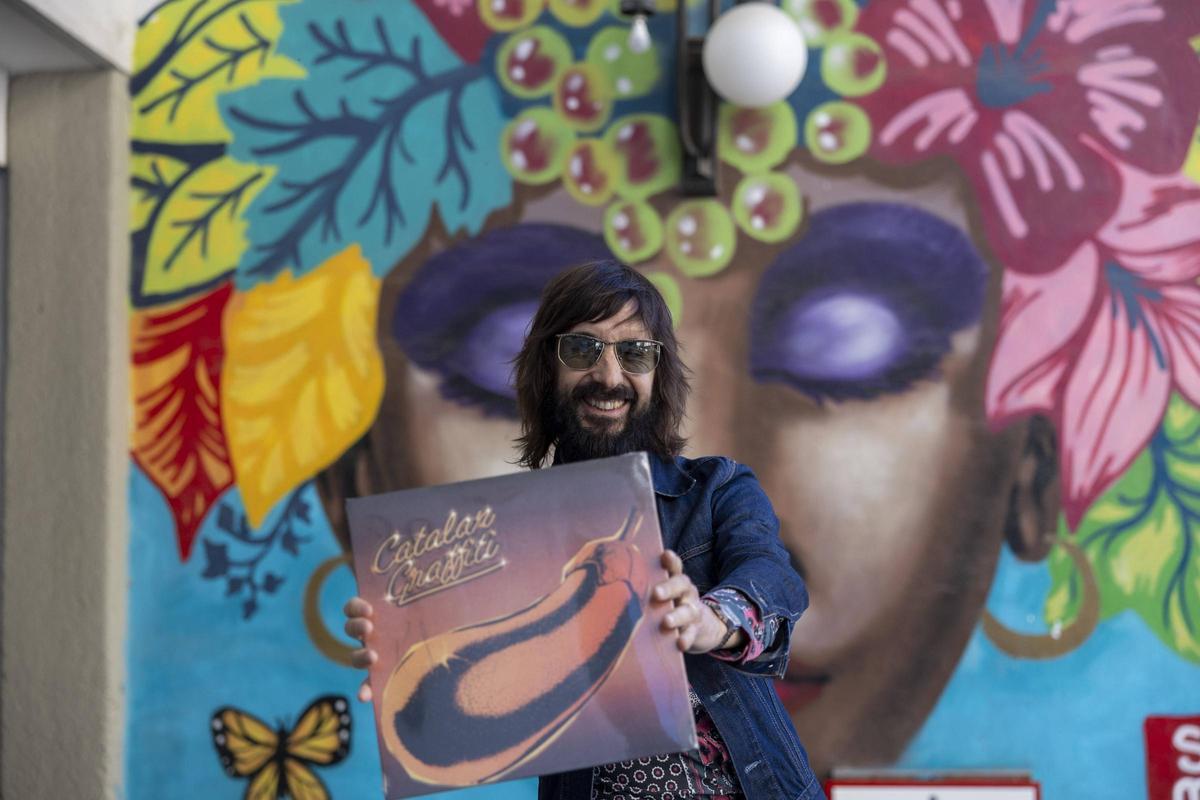 El batería y percusionista de Sidonie, Axel Pi