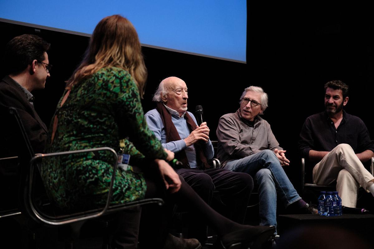Presentación de la película 'Mañana seré feliz' con Manuel Vicent de Luis Alegre y David Trueb