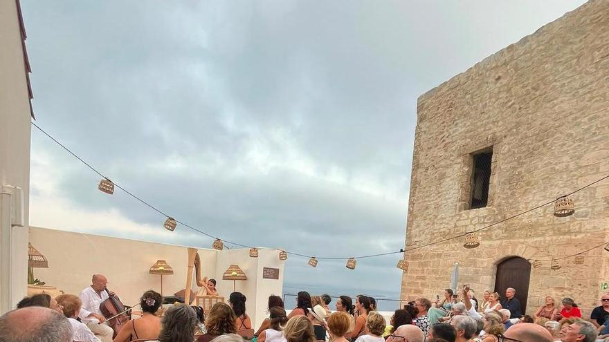 El Parador de Ibiza celebra Sant Ciríac con la música de Ble de Safrà