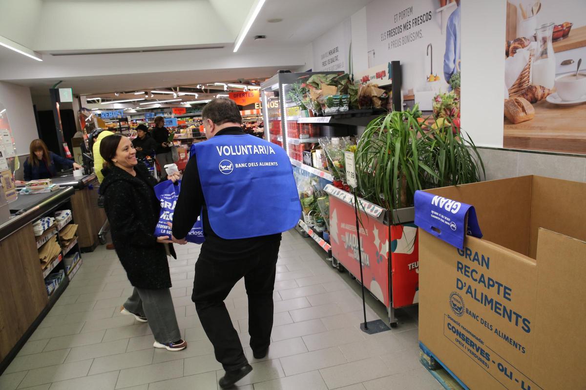 Inician la campaña solidaria para el Banco de Alimentos en Barcelona