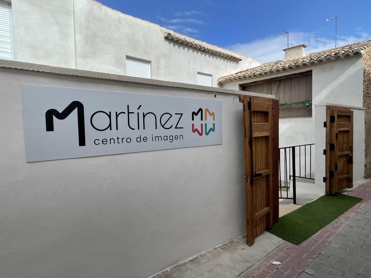 El centro de imagen Martínez se ubica en la calle Santa Ana de Zarra
