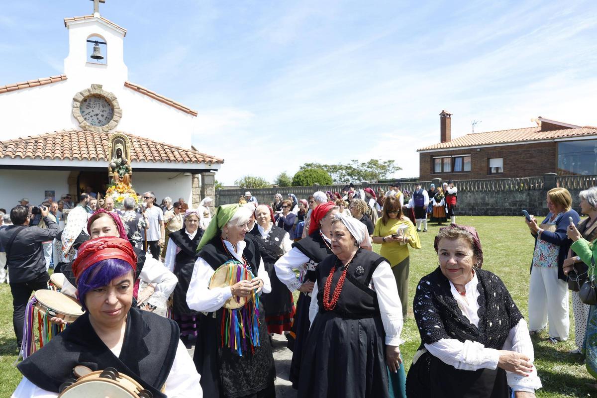 La procesión de la Virgen de La Providencia en Gijón, en imágenes