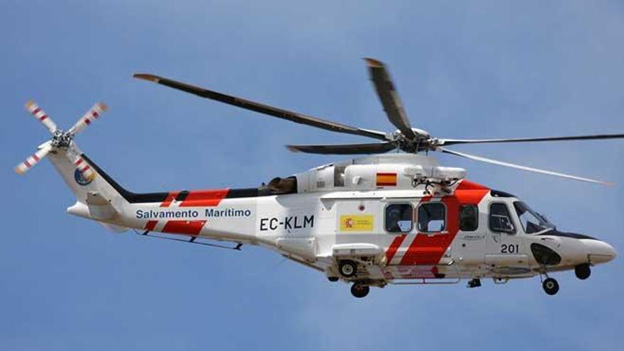 Evacuado a San Javier en helicóptero un pescador lesionado en alta mar