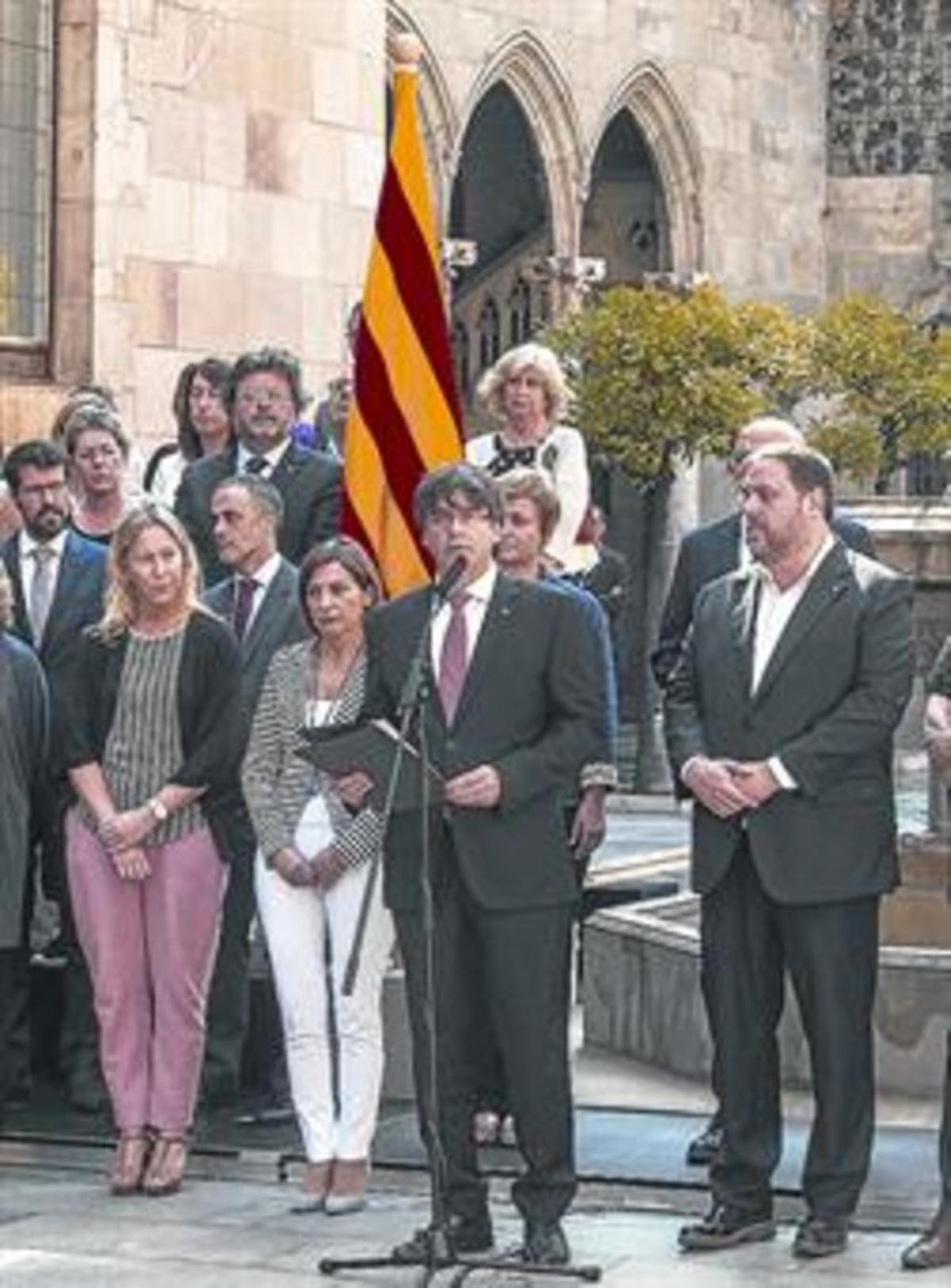 9-6-2017 Puigdemont y Junqueras, en el anuncio de la fecha y la pregunta.