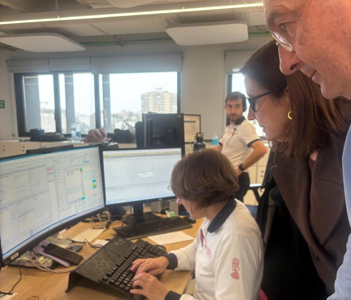 La secretaria Asunción Perales visita el CICU en la provincia de Valencia.
