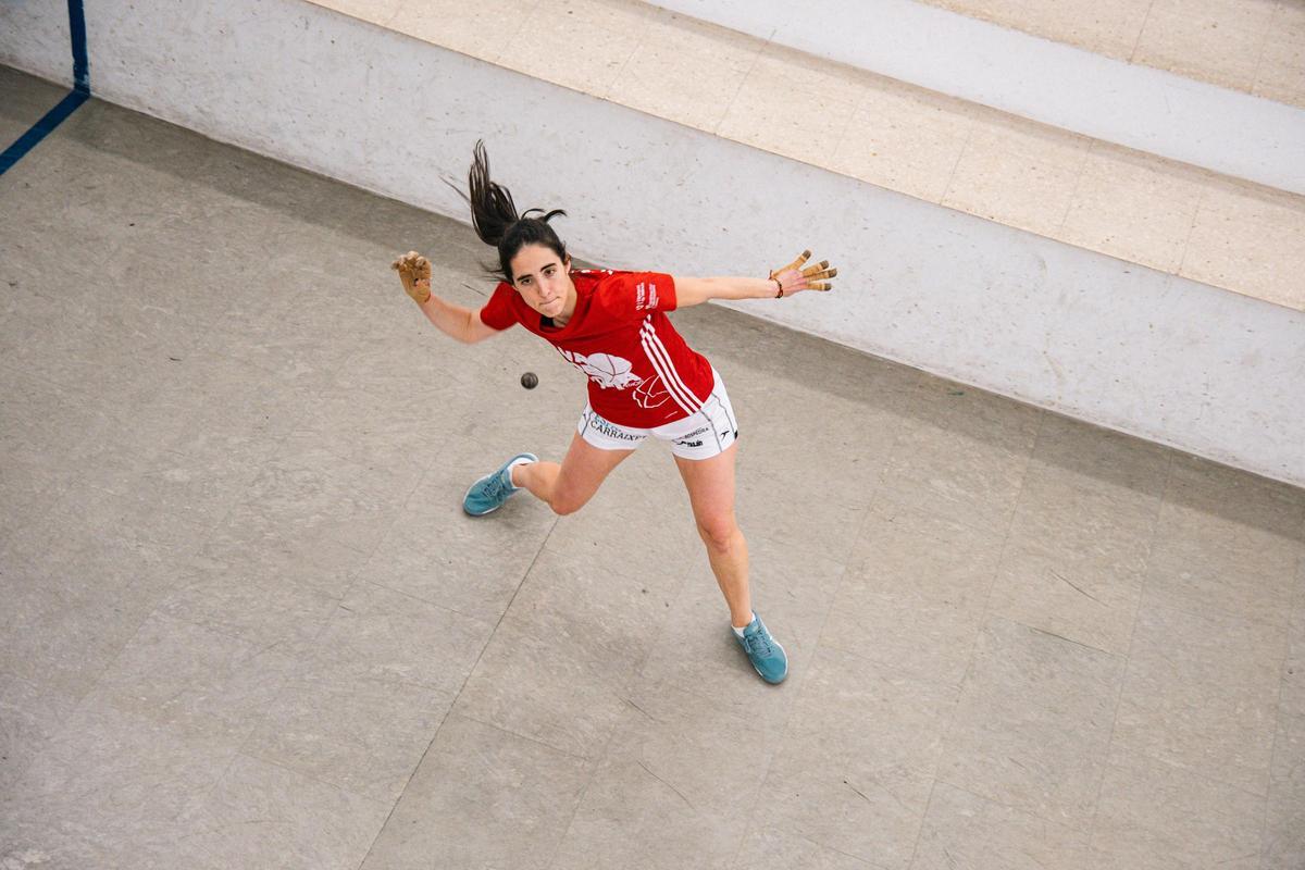 Les jugadores lluiren una camiseta especial per al Va de Dona.