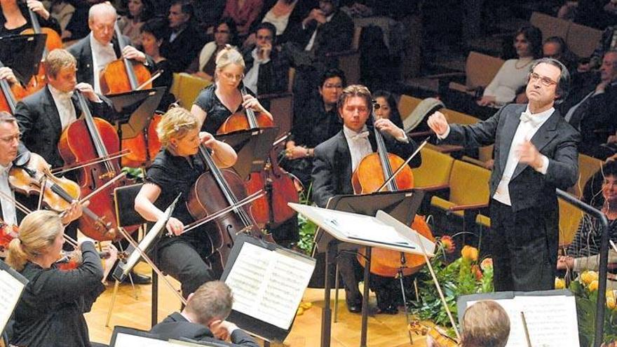 Músicos de la Philharmonia de Londres, con Riccardo Muti en la dirección, en una edición anterior del Festival.
