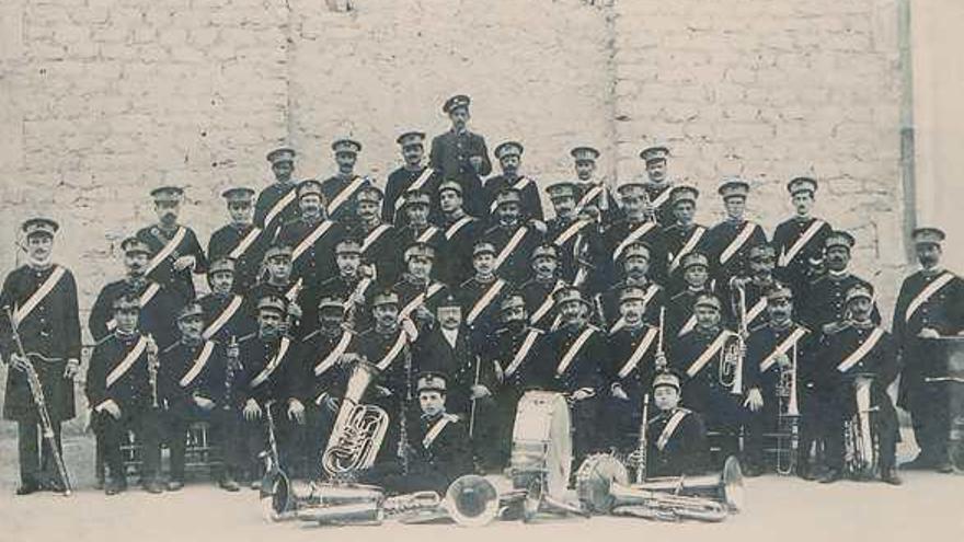 Cien años de la Banda Sinfónica en imágenes