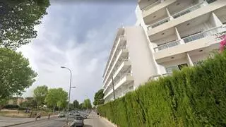 Un británico de 25 años, grave tras caer desde el segundo piso de un hotel de Mallorca