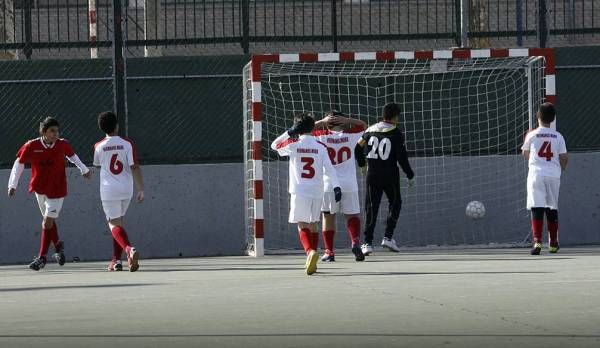 FÚTBOL SALA: La Almozara CP-Josefa Amar y Borbo (serie primera benjamín) / La Almozara-Recarte y Ornat (primera alevín)  / Santo Domingo-Hermanos (serie segundo alevín)