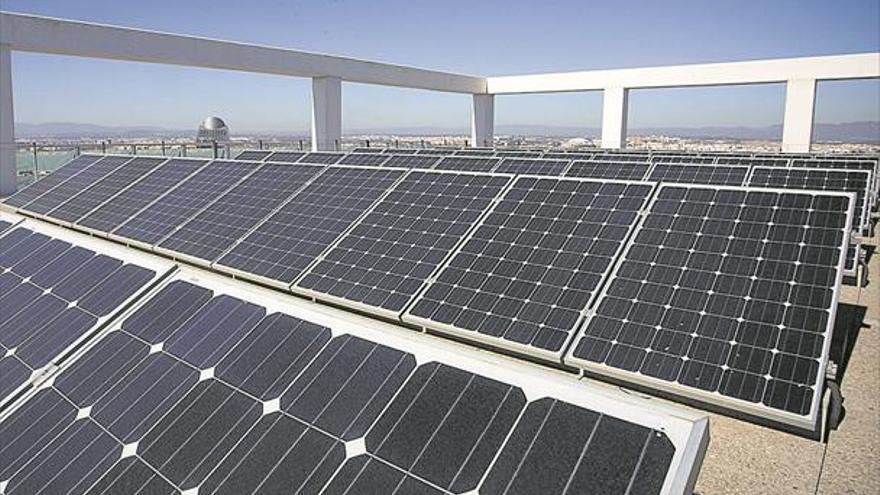 El fin del ‘impuesto al sol’ dispara las instalaciones de autoconsumo