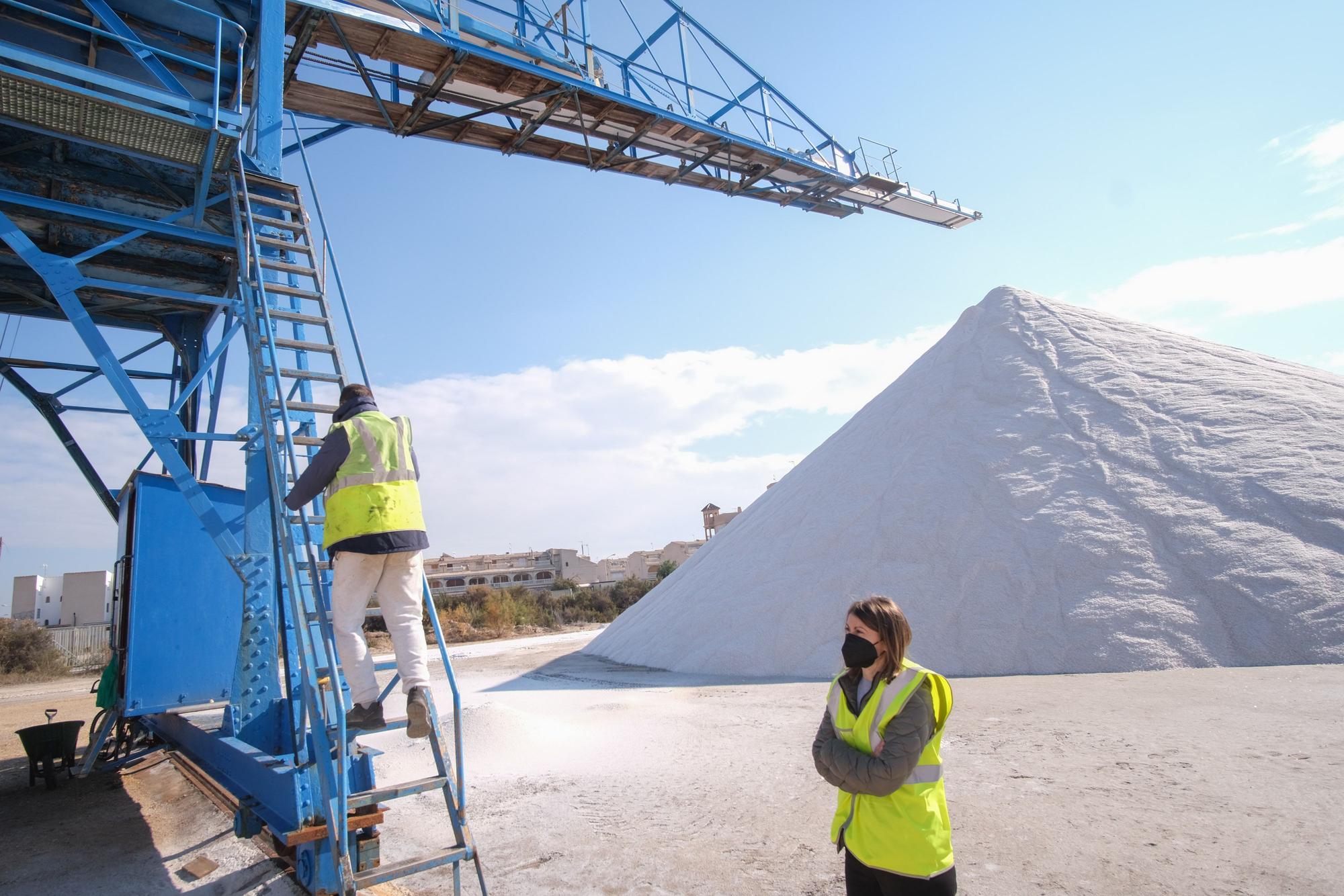 La sal de Santa Pola triunfa en el mercado gourmet y resiste la caída de las exportaciones