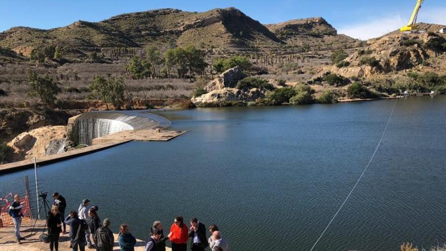 El alcalde de Elche anuncia que el sendero del Pantano estará listo en 15 días