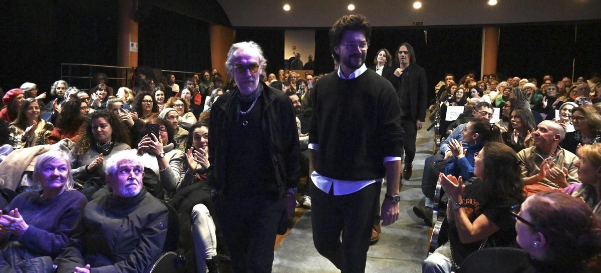 Acto de ayer en el Principal, que cerró los actos previos a la gala. | Rafa Vázquez