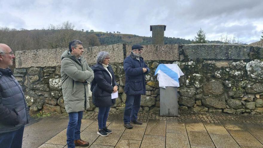 Homenaje a Petra Enríquez, madre de Curros, en Vilanova