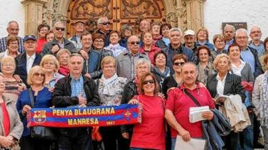 Èxit de participació en l&#039;excursió a Sitges de la Penya Blaugrana Manresa