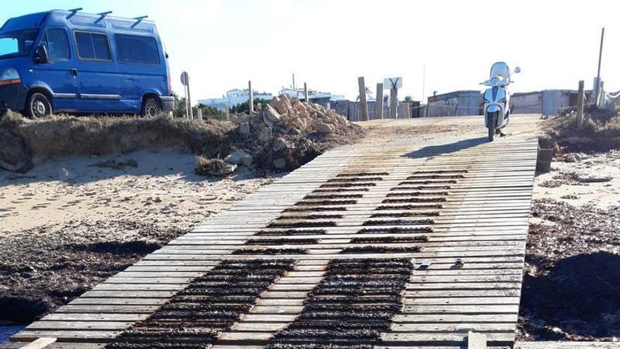 Reparada después de varios meses la rampa para el acceso de barcos a s&#039;Estany des Peix