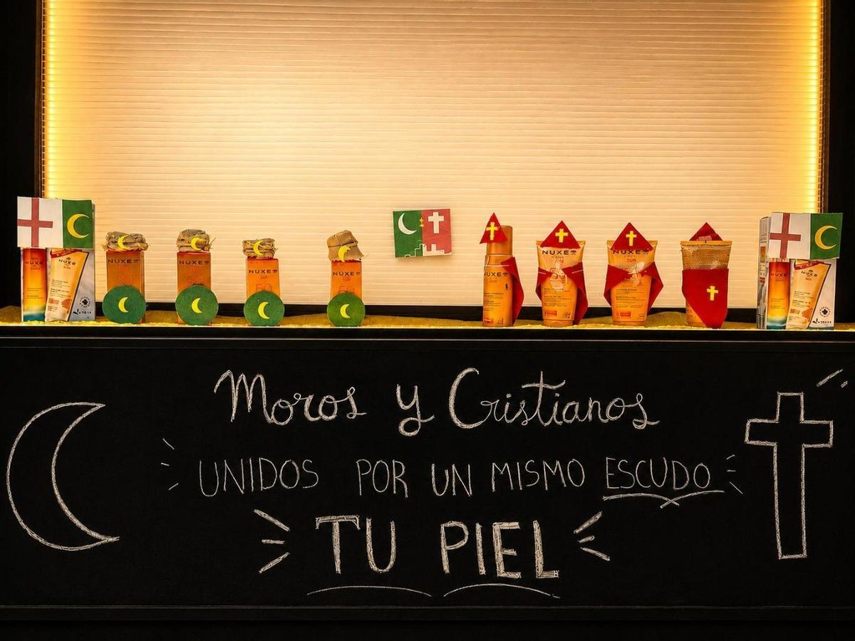 Grandes premios para los ganadores del concurso de escaparates de las Fiestas de Elche