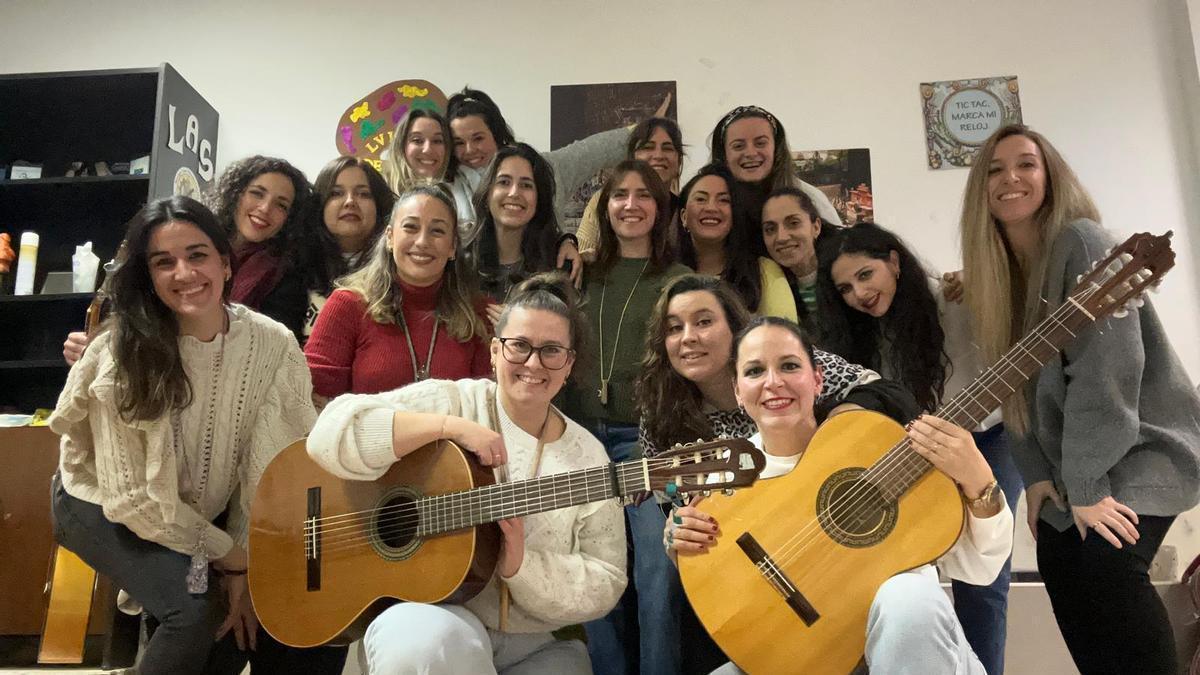 Las Chimixurris cumplen 20 años en el Carnaval de Badajoz.