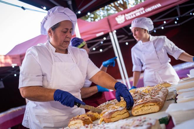 La Orotava elabora el roscón gigante de Reyes