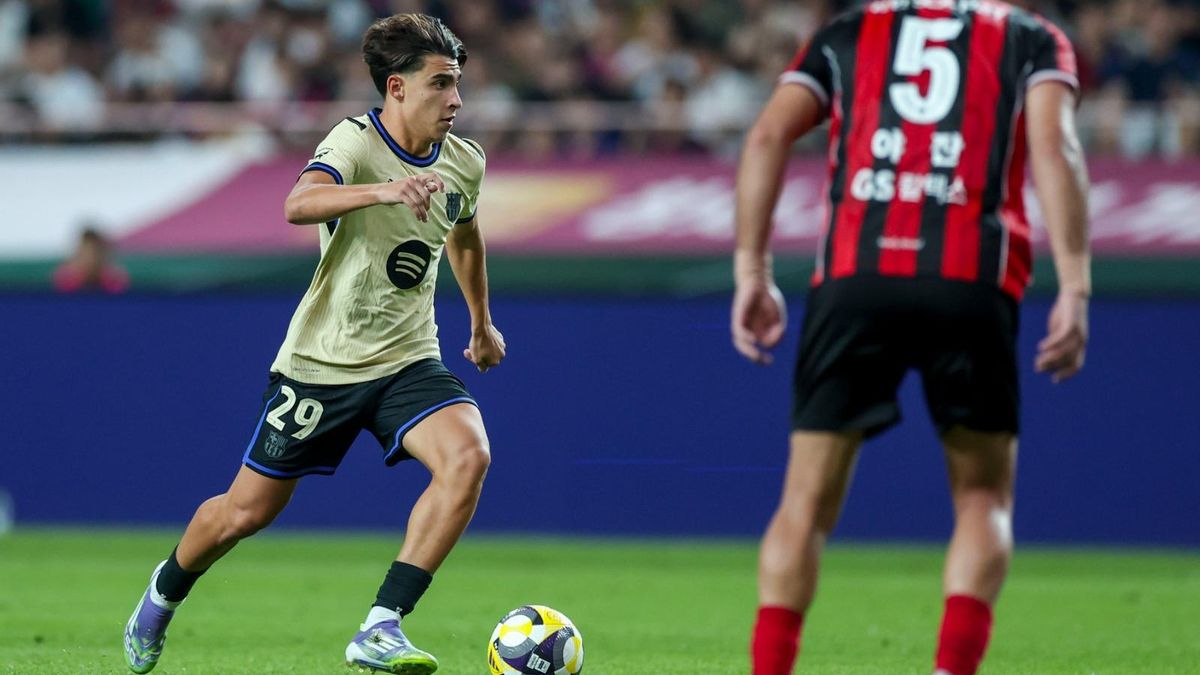 Flick: "Eso es lo que quiero ver de Gavi, siempre empujando al equipo"