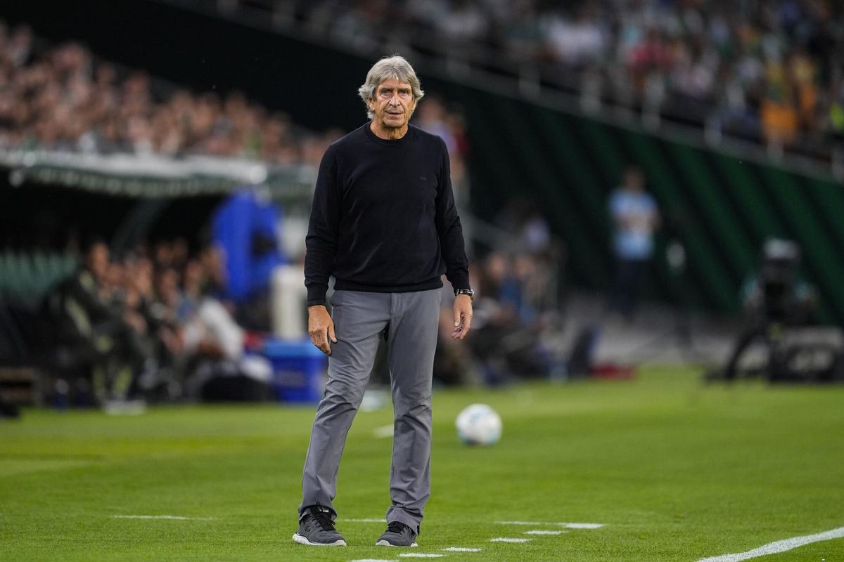 Manuel Pellegrini durante el Betis-Madrid en La Cartuja