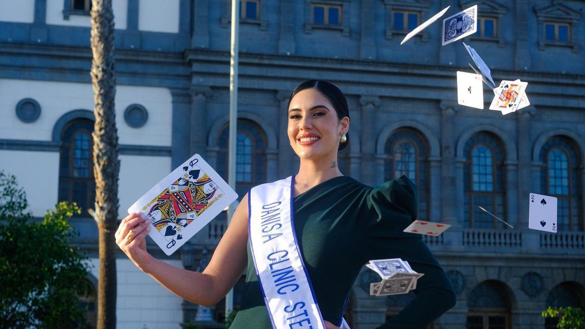 Ángeles Moreno, candidata a Reina del Carnaval de Las Palmas de Gran Canaria