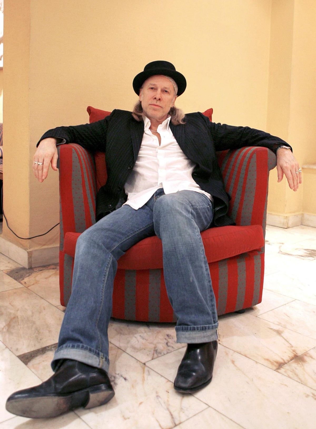 Elliot Murphy.