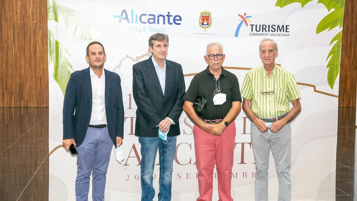 Alicante premia la contribución turística para la ciudad de Vectalia, Gastronou, Alicante Gastronómica y Muelle 12