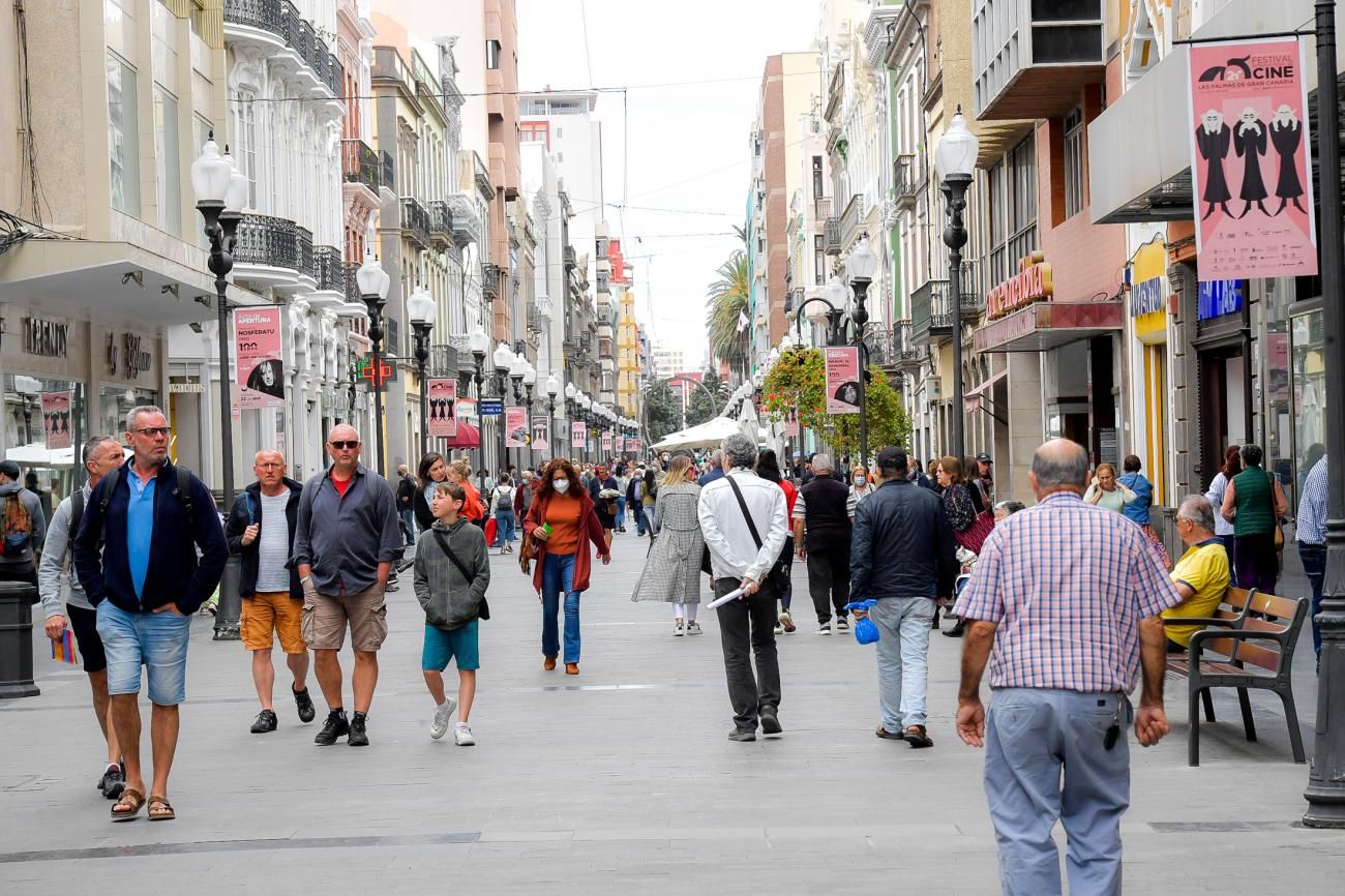 Las calles comerciales se reactivan y cogen velocidad de crucero