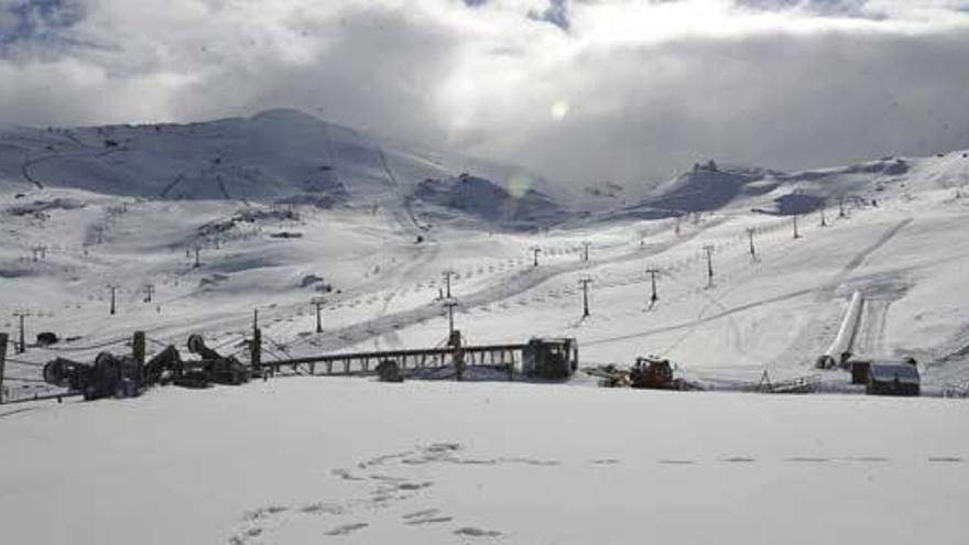 Todo listo para el II Snow Running de Sierra Nevada