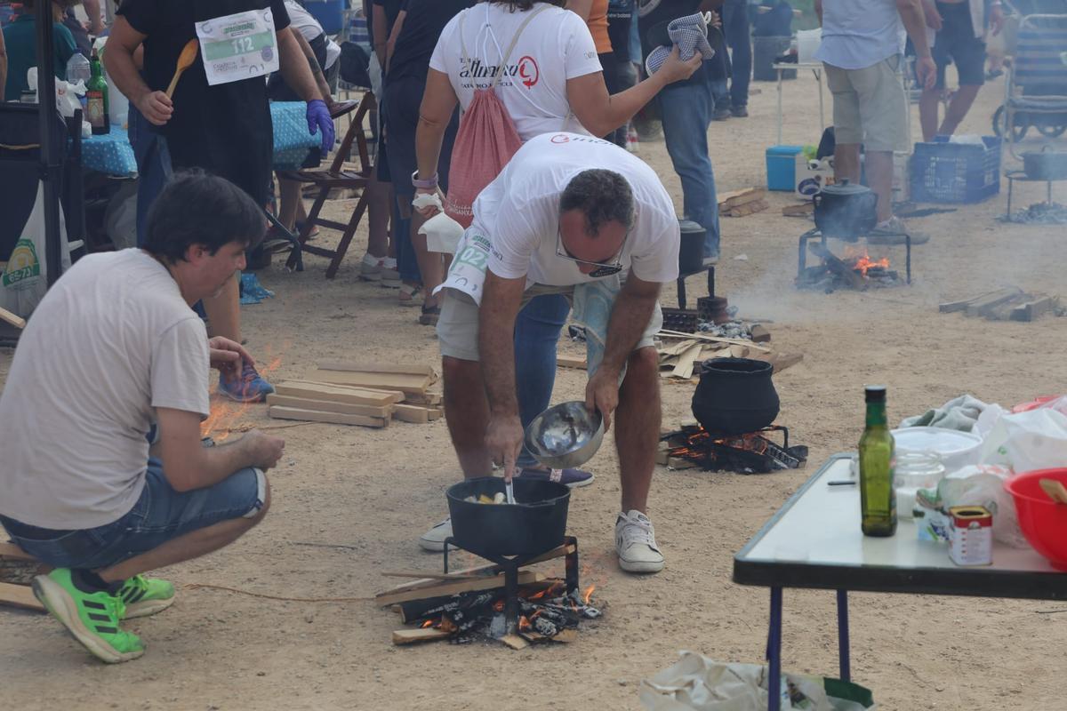 El concurso del 'allipebre' en Catarroja, las mejores imágenes