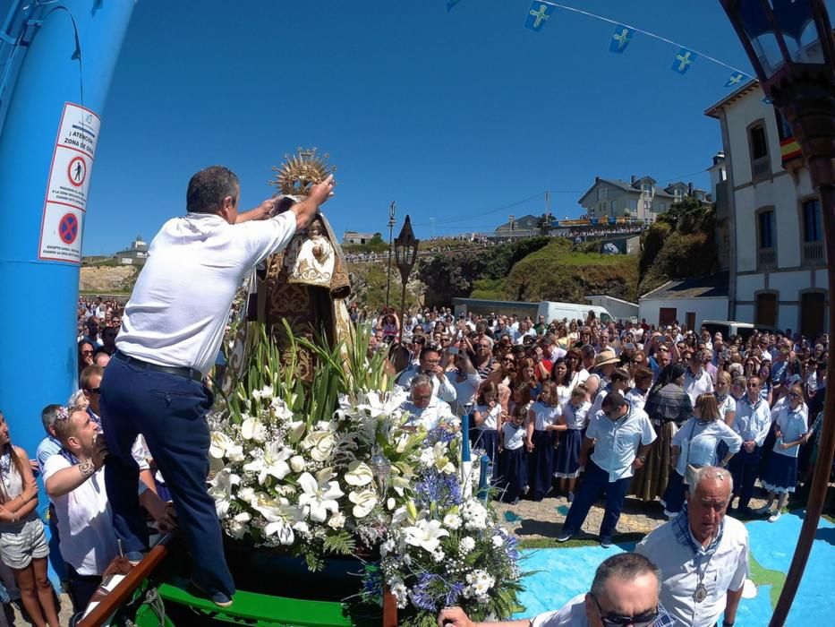 Procesión de la Virgen de El Carmen en Tapia