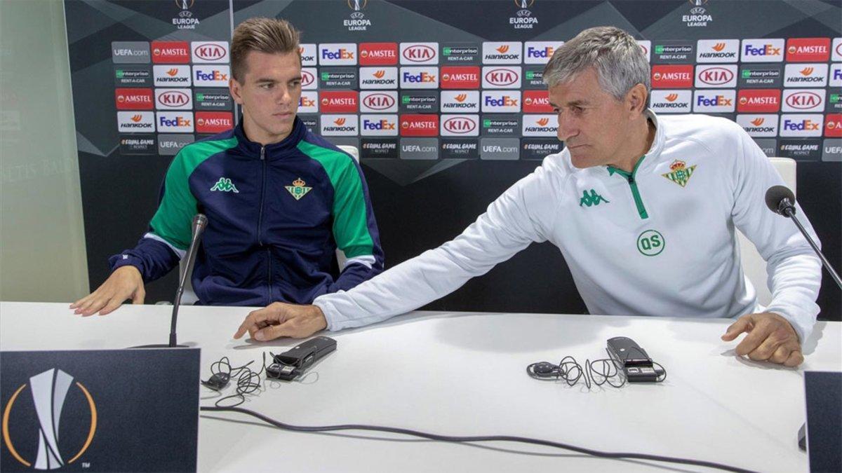 Lo Celso y Setién, en una rueda de prensa con el Betis