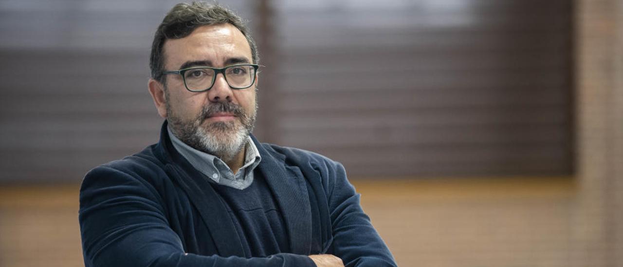 Miguel Ángel Jiménez: &quot;En qüestions de disseny curricular, hi ha poca certesa  de com fer-ho bé&quot;