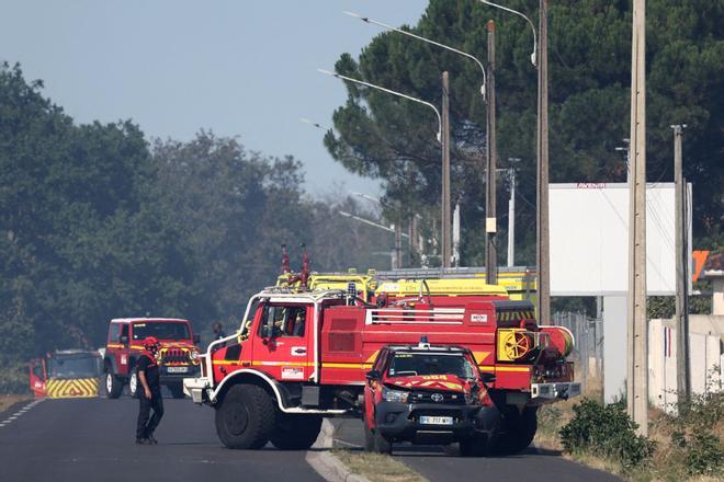 Mueren dos bomberos en la extinción de un incendio cerca del aeropuerto de Burdeos