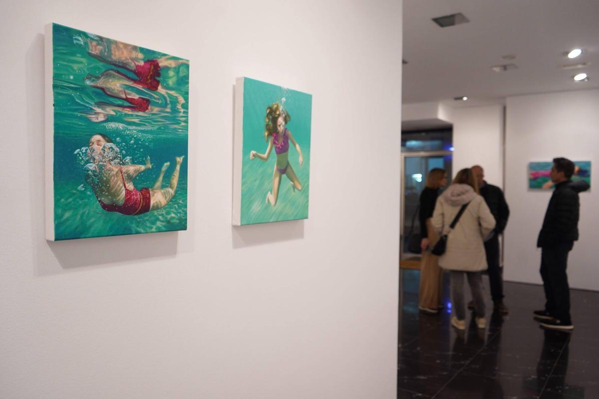 exposición "calma" de la pintora María Treviño