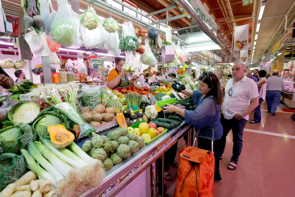 I Entrada de la Clòtxina y 60 aniversario del Mercado del Cabanyal