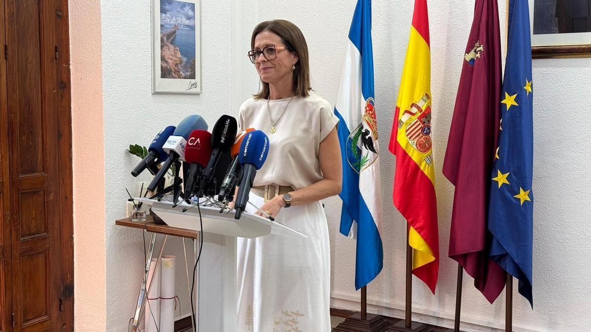 La alcaldesa de Águilas dimite y abandona la política