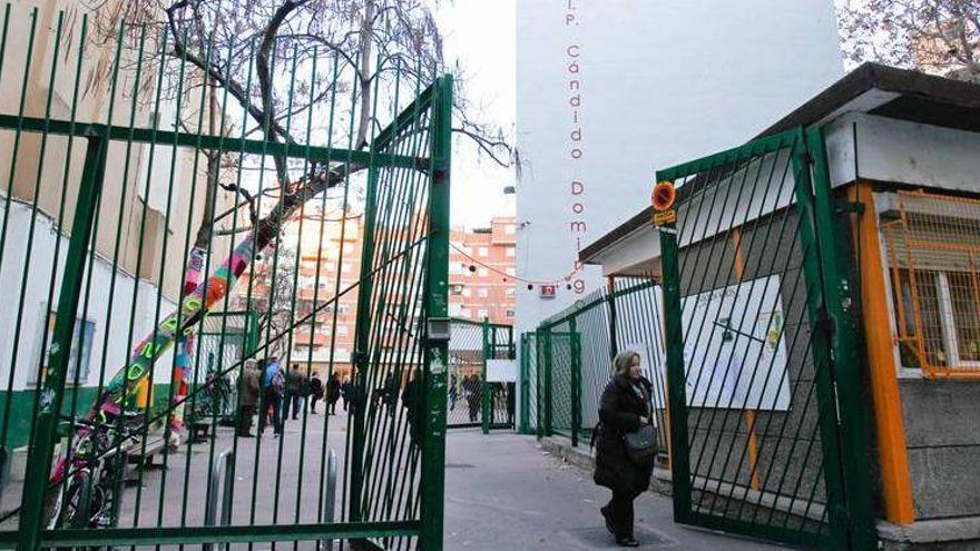 Dudas en los colegios el último día para pedir cambio de jornada